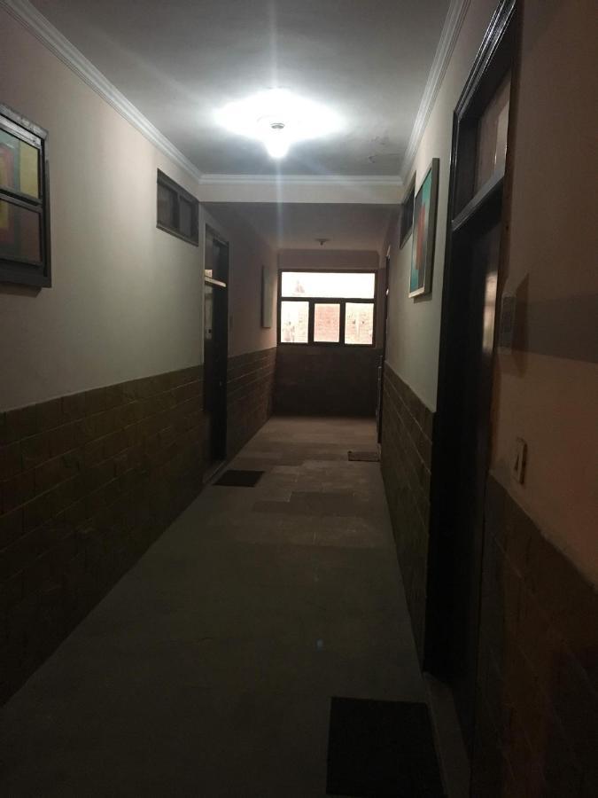 Mufis Homestay, Emerald Compound, New Palam Vihar-2 Gurgaon Exterior foto